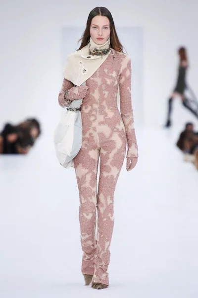 Look 38